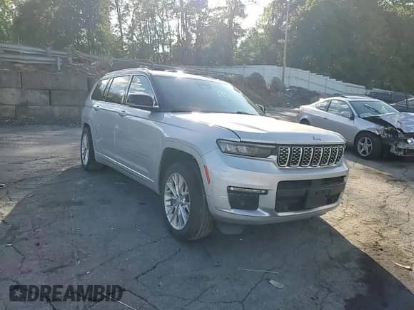 2021 Jeep Grand Cherokee Summit Reserve with VIN 1C4RJKEG5M8105744, listed as a Copart auction lot 84206945 with 83,926 mi miles and Salvage title. Bid and sale history available at DreamBid. Image 14.