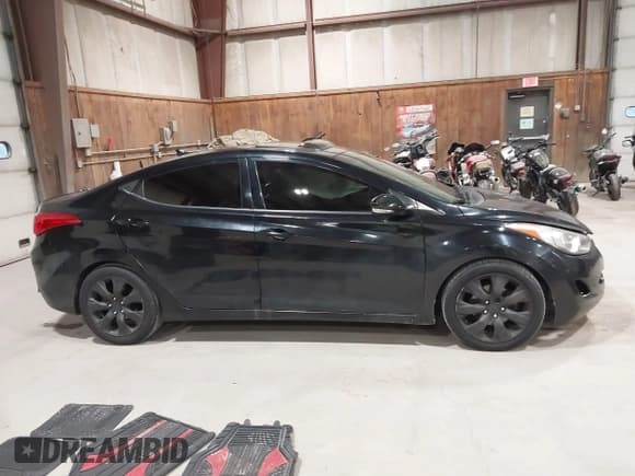 ✅ 2013 Hyundai Elantra GLS • VIN: KMHDH4AE9DU008412 • Lot: 43469619. Listed on IAAI with 177,077 mi. Free auction sales archive from the USA and detailed vehicle history report at DreamBid. Image 13.