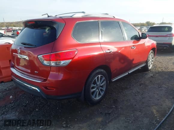 ✅ 2014 Nissan Pathfinder SL • VIN: 5N1AR2MN2EC615498 • Lot: 43655509. Listed on IAAI with 196,466 mi. Free auction sales archive from the USA and detailed vehicle history report at DreamBid. Image 4.