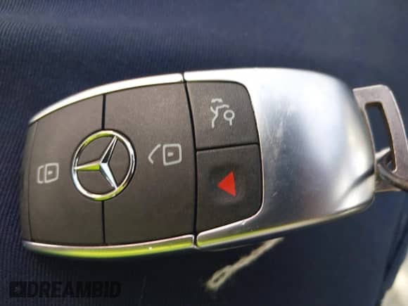 2025 Mercedes-Benz CLA 250 с VIN W1K5J4GB5SN517730, выставлен на аукционе IAAI как лот 42543376 с пробегом 20 502 миль миль и . История ставок и продаж доступна на DreamBid. Изображение 11.