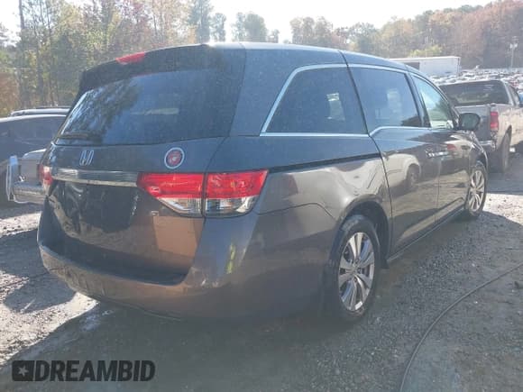 ✅ 2014 Honda Odyssey EX-L • VIN: 5FNRL5H63EB040960 • Lot: 43627120. Listed on IAAI with 361,945 mi. Free auction sales archive from the USA and detailed vehicle history report at DreamBid. Image 4.