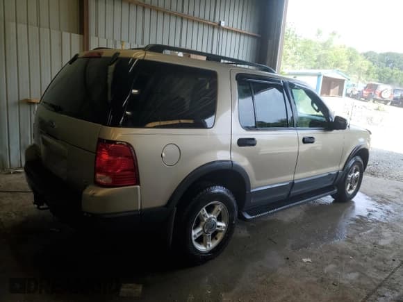 ✅ 2003 Ford Explorer XLT • VIN: 1FMZU73W33UB68860 • Lot: 66949785. Listed on Copart with 81,690 mi. Free auction sales archive from the USA and detailed vehicle history report at DreamBid. Image 3.