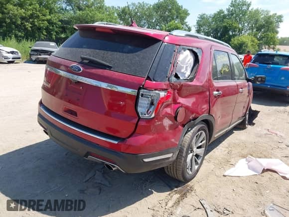 2018 Ford Explorer Limited z VIN 1FM5K7F83JGB13662, wystawiony jako IAAI lot #42582005 z przebiegiem 129 544 mil mil oraz . Historia ofert i sprzedaży dostępna na DreamBid. Obrazek 4.