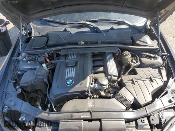 ✅ 2011 BMW 3 Series 328i • VIN: WBAPH7C55BA801993 • Lot: 92884805. Listed on Copart with 95,442 mi. Free auction sales archive from the USA and detailed vehicle history report at DreamBid. Image 11.