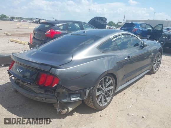 ✅ 2015 Ford Mustang GT Premium • VIN: 1FA6P8CF3F5412788 • Лот: 43068866. Опубликован ранее на IAAI с пробегом 55 616 миль. Бесплатный доступ к архиву аукционных продаж из США и подробный отчёт об истории автомобиля на DreamBid. Изображение 4.