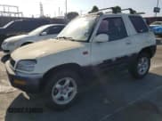 ✅ 1996 Toyota RAV4 • VIN: JT3XP10V3T0003091 • Lot: 58094785. Wystawiony na Copart z przebiegiem 191 385 mil. Bezpłatny archiwum sprzedaży aukcyjnych z USA i szczegółowy raport historii pojazdu na DreamBid. Zdjęcie 1.