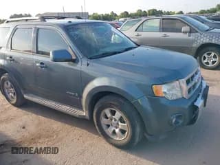 ✅ 2011 Ford Escape Hybrid • VIN: 1FMCU4K3XBKA38645 • Lot: 42920485. Wystawiony na IAAI z przebiegiem 145 121 mil. Bezpłatny archiwum sprzedaży aukcyjnych z USA i szczegółowy raport historii pojazdu na DreamBid. Zdjęcie 1.