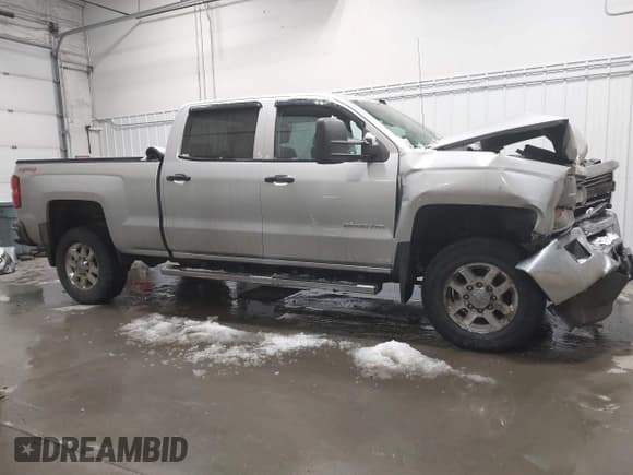 ✅ 2015 Chevrolet Silverado 2500HD LT • VIN: 1GC1KVEG0FF128133 • Lot: 43741035. Listed on IAAI with 47,650 mi. Free auction sales archive from the USA and detailed vehicle history report at DreamBid. Image 13.