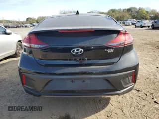 ✅ 2019 Hyundai Ioniq Blue • VIN: KMHC65LC3KU174067 • Lot: 76537514. Wystawiony na Copart z przebiegiem 93 336 mil. Bezpłatny archiwum sprzedaży aukcyjnych z USA i szczegółowy raport historii pojazdu na DreamBid. Zdjęcie 6.
