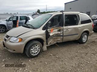 ✅ 2003 Dodge Caravan Sport • VIN: 2D4GP44R43R253281 • Lot: 62052605. Wystawiony na Copart z przebiegiem 69 829 mil. Bezpłatny archiwum sprzedaży aukcyjnych z USA i szczegółowy raport historii pojazdu na DreamBid. Zdjęcie 1.