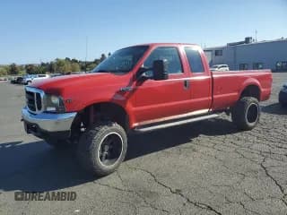 ✅ 2000 Ford F-250 XL • VIN: 1FTNX21L4YEC95754 • Лот: 71539195. Опубликован ранее на Copart с пробегом 134 002 миль. Бесплатный доступ к архиву аукционных продаж из США и подробный отчёт об истории автомобиля на DreamBid. Изображение 1.