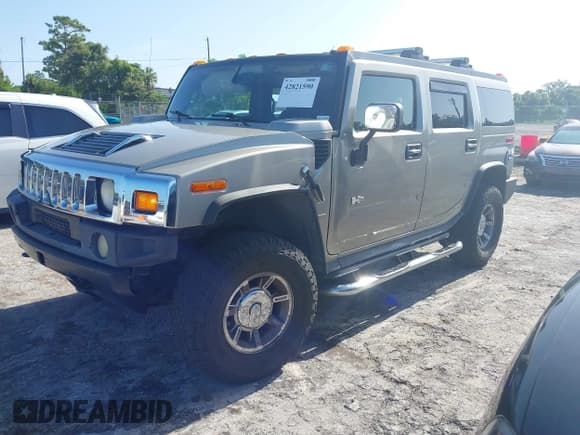 ✅ 2005 Hummer H2 SUV • VIN: 5GRGN23U25H132520 • Lot: 42821590. Wystawiony na IAAI z przebiegiem 250 426 mil. Bezpłatny archiwum sprzedaży aukcyjnych z USA i szczegółowy raport historii pojazdu na DreamBid. Zdjęcie 17.