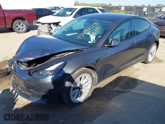 ✅ 2021 Tesla Model 3 Long Range • VIN: 5YJ3E1EB5MF980685 • Lot: 43491119. Wystawiony na IAAI z przebiegiem 46 691 mil. Bezpłatny archiwum sprzedaży aukcyjnych z USA i szczegółowy raport historii pojazdu na DreamBid. Zdjęcie 17.