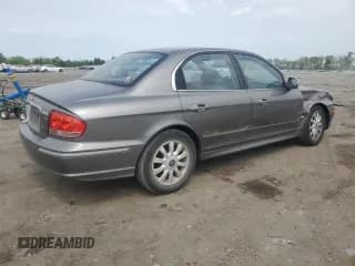 ✅ 2004 Hyundai Sonata GLS • VIN: KMHWF35H64A080456 • Lot: 54761845. Listed on Copart with 115,852 mi. Free auction sales archive from the USA and detailed vehicle history report at DreamBid. Image 3.