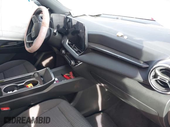 ✅ 2025 Chevrolet Equinox FWD LT • VIN: 3GNAXHEG2SL188554 • Лот: 43523634. Опубликован ранее на IAAI с пробегом 20 645 миль. Бесплатный доступ к архиву аукционных продаж из США и подробный отчёт об истории автомобиля на DreamBid. Изображение 5.