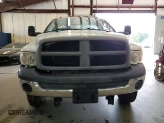 ✅ 2005 Dodge RAM • VIN: 3D7MS46D45G856200 • Лот: 80493865. Опубликован ранее на Copart с пробегом 23 474 миль. Бесплатный доступ к архиву аукционных продаж из США и подробный отчёт об истории автомобиля на DreamBid. Изображение 5.