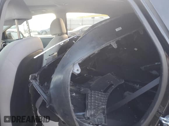 ✅ 2023 Hyundai Kona SEL • VIN: KM8K33AG5PU183620 • Лот: 91994395. Опубликован ранее на Copart с пробегом Не указан. Бесплатный доступ к архиву аукционных продаж из США и подробный отчёт об истории автомобиля на DreamBid. Изображение 11.