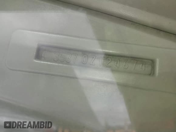 ✅ 1970 Buick Skylark • VIN: 0000435370Z124674 • Lot: 41976632. Wystawiony na IAAI z przebiegiem 32 626 mil. Bezpłatny archiwum sprzedaży aukcyjnych z USA i szczegółowy raport historii pojazdu na DreamBid. Zdjęcie 9.