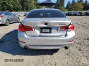 ✅ 2019 BMW 5 Series 530e xDrive • VIN: WBAJB1C56KB376380 • Лот: 85589735. Опубликован ранее на Copart с пробегом 69 754 миль. Бесплатный доступ к архиву аукционных продаж из США и подробный отчёт об истории автомобиля на DreamBid. Изображение 6.