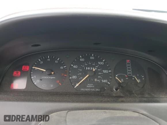 ✅ 1993 Mazda MX-6 • VIN: 1YVGE31A2P5228999 • Lot: 80751524. Wystawiony na Copart z przebiegiem 138 398 mil. Bezpłatny archiwum sprzedaży aukcyjnych z USA i szczegółowy raport historii pojazdu na DreamBid. Zdjęcie 9.