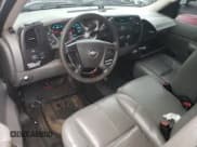 ✅ 2007 Chevrolet Silverado 2500HD 1LT • VIN: 1GCHK24K47E548472 • Lot: 92018835. Wystawiony na Copart z przebiegiem 87 946 mil. Bezpłatny archiwum sprzedaży aukcyjnych z USA i szczegółowy raport historii pojazdu na DreamBid. Zdjęcie 8.