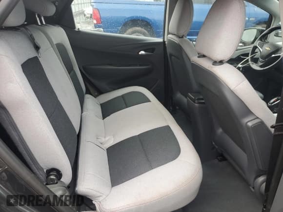 ✅ 2018 Chevrolet Bolt EV LT • VIN: 1G1FW6S02J4132320 • Lot: 65326175. Wystawiony na Copart z przebiegiem 15 724 mil. Bezpłatny archiwum sprzedaży aukcyjnych z USA i szczegółowy raport historii pojazdu na DreamBid. Zdjęcie 10.