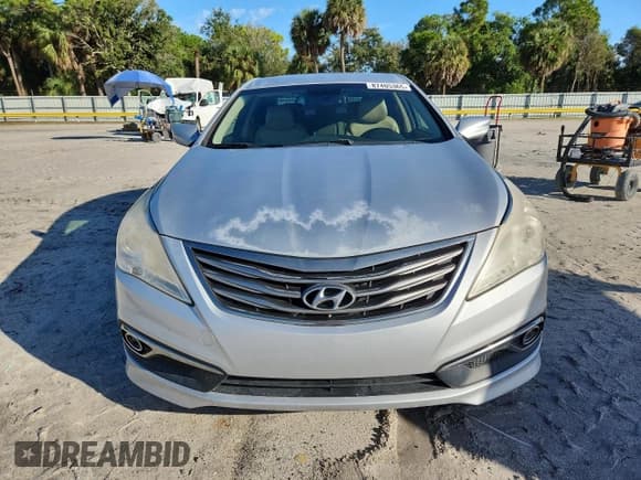 ✅ 2016 Hyundai Azera • VIN: KMHFG4JG3GA569417 • Lot: 87405365. Wystawiony na Copart z przebiegiem 85 785 mil. Bezpłatny archiwum sprzedaży aukcyjnych z USA i szczegółowy raport historii pojazdu na DreamBid. Zdjęcie 5.