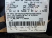 ✅ 2020 Lincoln Aviator Reserve • VIN: 5LM5J7XC1LGL19620 • Lot: 81866965. Wystawiony na Copart z przebiegiem 110 788 mil. Bezpłatny archiwum sprzedaży aukcyjnych z USA i szczegółowy raport historii pojazdu na DreamBid. Zdjęcie 13.