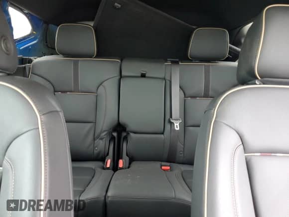 ✅ 2025 Chevrolet Blazer Premier • VIN: 3GNKBLRS1SS183209 • Lot: 57299245. Listed on Copart with 3,496 mi miles. Access the free auction sales archive from the USA and view a detailed vehicle history report at DreamBid. Image 10.