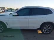 ✅ 2022 BMW X3 xDrive30i • VIN: 5UX53DP07N9L24249 • Lot: 43427740. Wystawiony na IAAI z przebiegiem Nie podano. Bezpłatny archiwum sprzedaży aukcyjnych z USA i szczegółowy raport historii pojazdu na DreamBid. Zdjęcie 14.