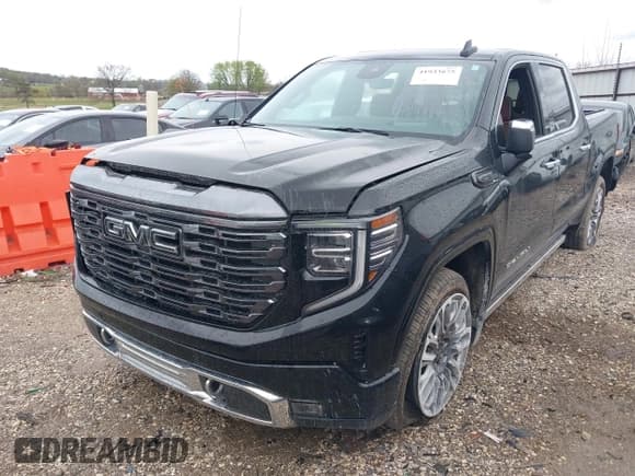 ✅ 2023 GMC Sierra 1500 Denali Ultimate • VIN: 1GTUUHEL3PZ268036 • Лот: 41933675. Опубликован ранее на IAAI с пробегом 17 509 миль. Бесплатный доступ к архиву аукционных продаж из США и подробный отчёт об истории автомобиля на DreamBid. Изображение 18.