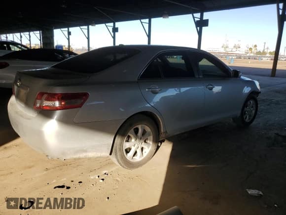 ✅ 2011 Toyota Camry LE • VIN: 4T1BF3EK4BU159260 • Лот: 90869475. Опубликован ранее на Copart с пробегом 120 304 миль. Бесплатный доступ к архиву аукционных продаж из США и подробный отчёт об истории автомобиля на DreamBid. Изображение 3.