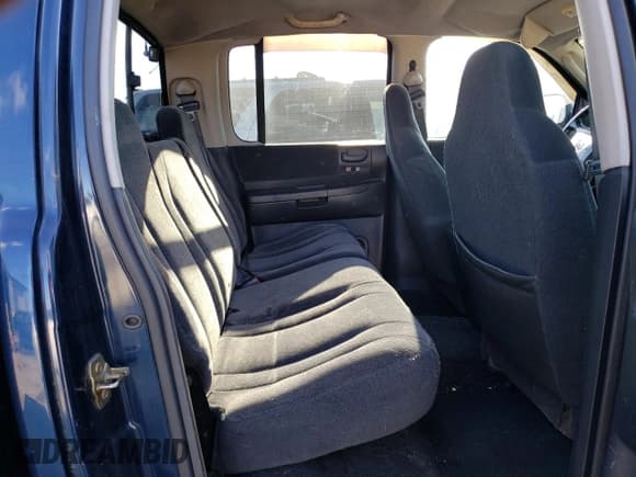 ✅ 2003 Dodge Dakota SLT • VIN: 1D7HG48N73S374108 • Lot: 75103844. Wystawiony na Copart z przebiegiem 97 967 mil. Bezpłatny archiwum sprzedaży aukcyjnych z USA i szczegółowy raport historii pojazdu na DreamBid. Zdjęcie 10.