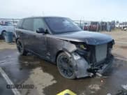 ✅ 2023 Land Rover Range Rover SE • VIN: SALKP9FU4PA009185 • Lot: 41513661. Wystawiony na IAAI z przebiegiem 22 254 mil. Bezpłatny archiwum sprzedaży aukcyjnych z USA i szczegółowy raport historii pojazdu na DreamBid. Zdjęcie 1.