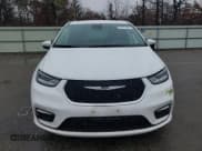 ✅ 2023 Chrysler Pacifica Hybrid Touring L • VIN: 2C4RC1L76PR523309 • Лот: 91471165. Опубликован ранее на Copart с пробегом 20 086 миль. Бесплатный доступ к архиву аукционных продаж из США и подробный отчёт об истории автомобиля на DreamBid. Изображение 5.