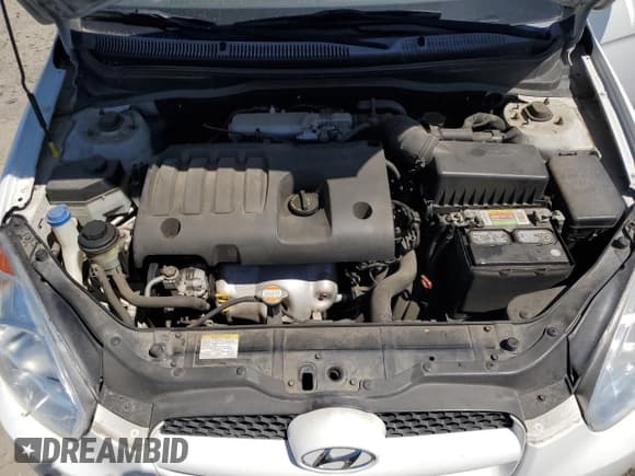 ✅ 2010 Hyundai Accent GS • VIN: KMHCM3AC9AU181150 • Лот: 58590035. Опубликован ранее на Copart с пробегом 131 192 миль. Бесплатный доступ к архиву аукционных продаж из США и подробный отчёт об истории автомобиля на DreamBid. Изображение 11.