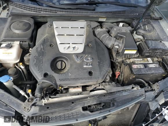 ✅ 2008 Hyundai Azera Limited • VIN: KMHFC46F78A263463 • Lot: 81938155. Listed on Copart with 94,944 mi. Free auction sales archive from the USA and detailed vehicle history report at DreamBid. Image 11.