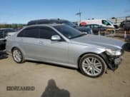 ✅ 2008 Mercedes-Benz C 300 Sport • VIN: WDDGF54XX8F041333 • Лот: 50653295. Опубликован ранее на Copart с пробегом 47 152 миль. Бесплатный доступ к архиву аукционных продаж из США и подробный отчёт об истории автомобиля на DreamBid. Изображение 4.