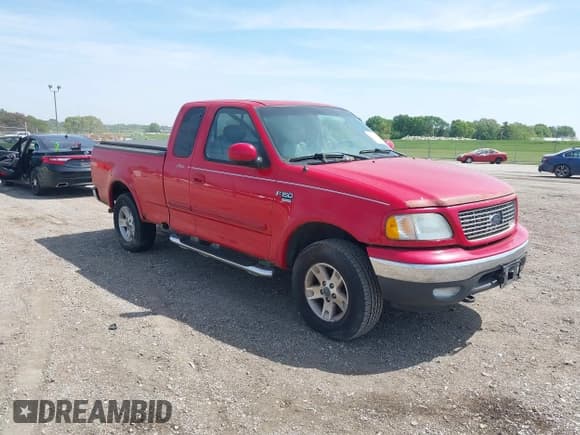 ✅ 2003 Ford F-150 XL • VIN: 1FTRX18L93NB14710 • Lot: 42088467. Listed on IAAI with 225,789 mi. Free auction sales archive from the USA and detailed vehicle history report at DreamBid. Image 1.