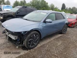 2023 Hyundai Ioniq 5 SE z VIN KM8KMDAF0PU135663, wystawiony jako Copart lot #62920665 z przebiegiem 124 201 mil mil oraz Szkoda całkowita • Salvage title. Historia ofert i sprzedaży dostępna na DreamBid. Obrazek 1.