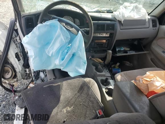 ✅ 2002 Toyota Tacoma PreRunner • VIN: 5TEGM92N12Z130906 • Lot: 70739815. Listed on Copart with Not provided. Free auction sales archive from the USA and detailed vehicle history report at DreamBid. Image 8.