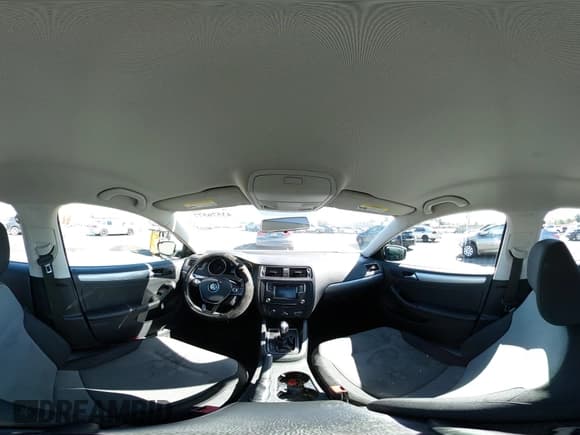 ✅ 2017 Volkswagen Jetta S • VIN: 3VW2B7AJ1HM286045 • Lot: 43576577. Wystawiony na IAAI z przebiegiem 114 379 mil. Bezpłatny archiwum sprzedaży aukcyjnych z USA i szczegółowy raport historii pojazdu na DreamBid. Zdjęcie 20.