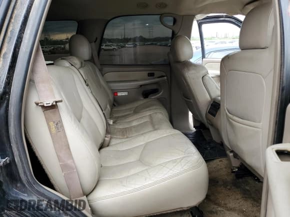 ✅ 2003 Chevrolet Tahoe LT • VIN: 1GNEC13T63J146286 • Lot: 86341465. Listed on Copart with 288,197 mi. Free auction sales archive from the USA and detailed vehicle history report at DreamBid. Image 10.