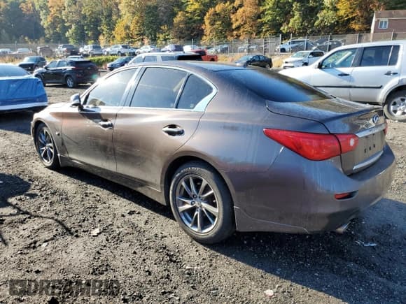 ✅ 2015 Infiniti Q50 Premium • VIN: JN1BV7AP2FM355450 • Lot: 82572375. Listed on Copart with 148,988 mi. Free auction sales archive from the USA and detailed vehicle history report at DreamBid. Image 2.