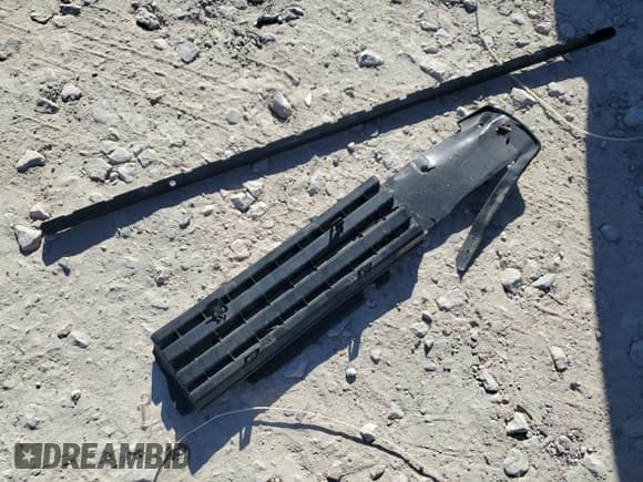 ✅ 2016 Ford F-150 Lariat • VIN: 1FTEW1CF1GKF64149 • Lot: 87273625. Listed on Copart with 42,375 mi. Free auction sales archive from the USA and detailed vehicle history report at DreamBid. Image 13.