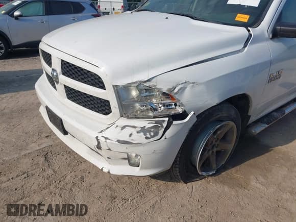 ✅ 2016 Ram 1500 Express • VIN: 1C6RR7FG7GS371043 • Lot: 42906380. Listed on IAAI with 203,968 mi. Free auction sales archive from the USA and detailed vehicle history report at DreamBid. Image 6.