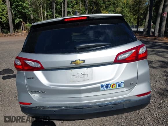 ✅ 2019 Chevrolet Equinox LT • VIN: 3GNAXJEV6KS592954 • Lot: 43366008. Listed on IAAI with 84,864 mi. Free auction sales archive from the USA and detailed vehicle history report at DreamBid. Image 16.