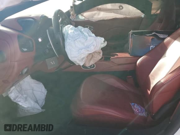 ✅ 2019 Aston Martin Vantage • VIN: SCFSMGAW9KGN01036 • Lot: 78204154. Listed on Copart with Not provided. Free auction sales archive from the USA and detailed vehicle history report at DreamBid. Image 7.