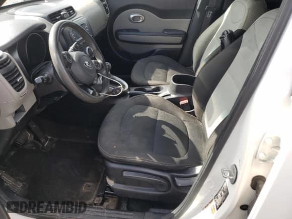 ✅ 2016 Kia Soul + • VIN: KNDJP3A53G7254816 • Лот: 90439665. Опубликован ранее на Copart с пробегом 50 449 миль. Бесплатный доступ к архиву аукционных продаж из США и подробный отчёт об истории автомобиля на DreamBid. Изображение 7.