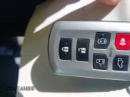 ✅ 2020 Toyota Sienna XLE Auto Access Seat • VIN: 5TDYZ3DC0LS035217 • Lot: 42960907. Listed on IAAI with 95,376 mi. Free auction sales archive from the USA and detailed vehicle history report at DreamBid. Image 11.